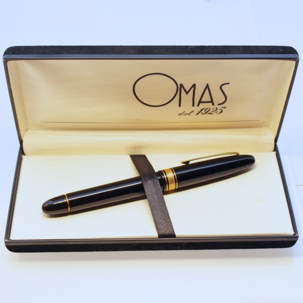 OMAS-STILO-OGIVA-NERA-BOX.jpg